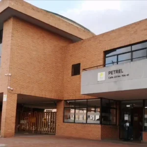 T 25 APTO 101 PETREL