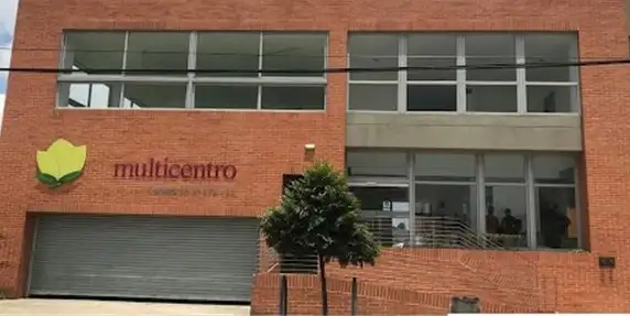 TORRE 2 APTO 104 MULTICENTRO