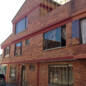 CL 12B # 3-75 ARRAYANES PISO 1