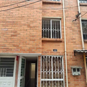 CALLE 20 N. 14B-32 NUEVA CASTILLA