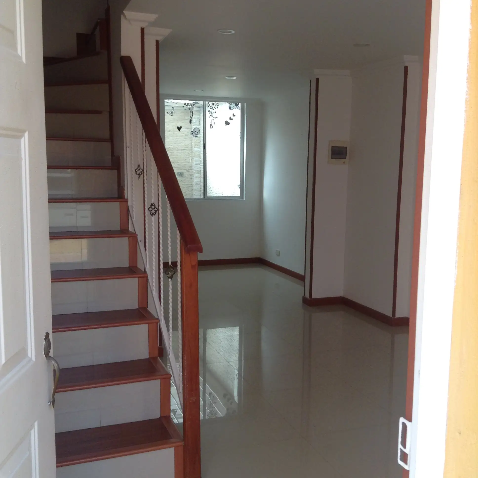 INT 6 CASA 18 TREBOL GUALI - Image 2