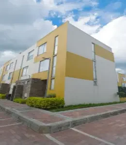 CASA EL DIAMANTE MOSQUERA