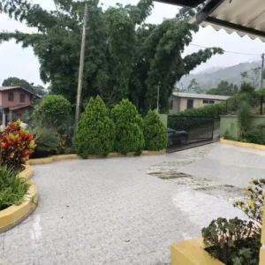 CASA QUINTA EN SASAIMA