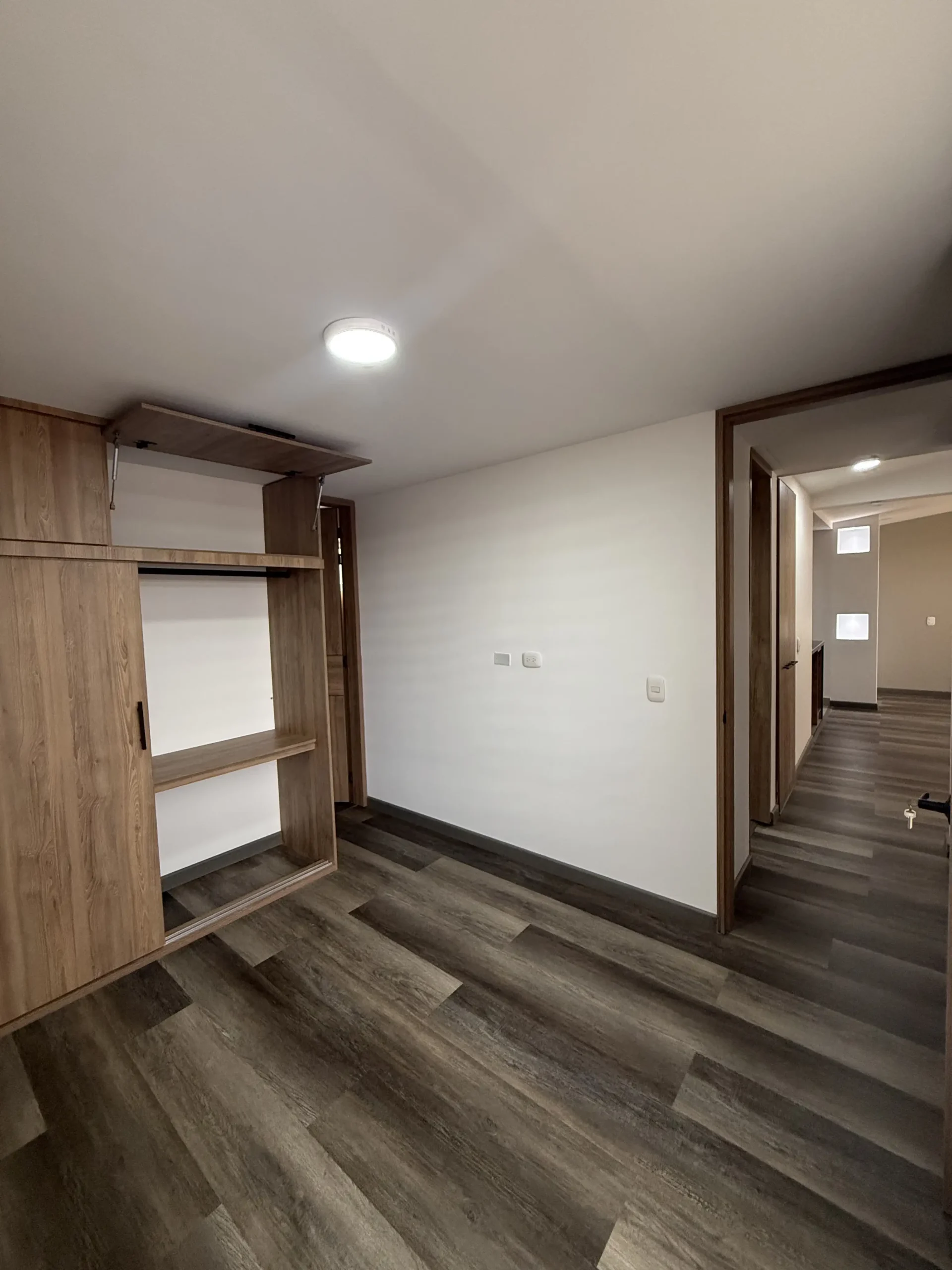 APTO CONJUNTO RESIDENCIAL LIMA MADRID - Image 8