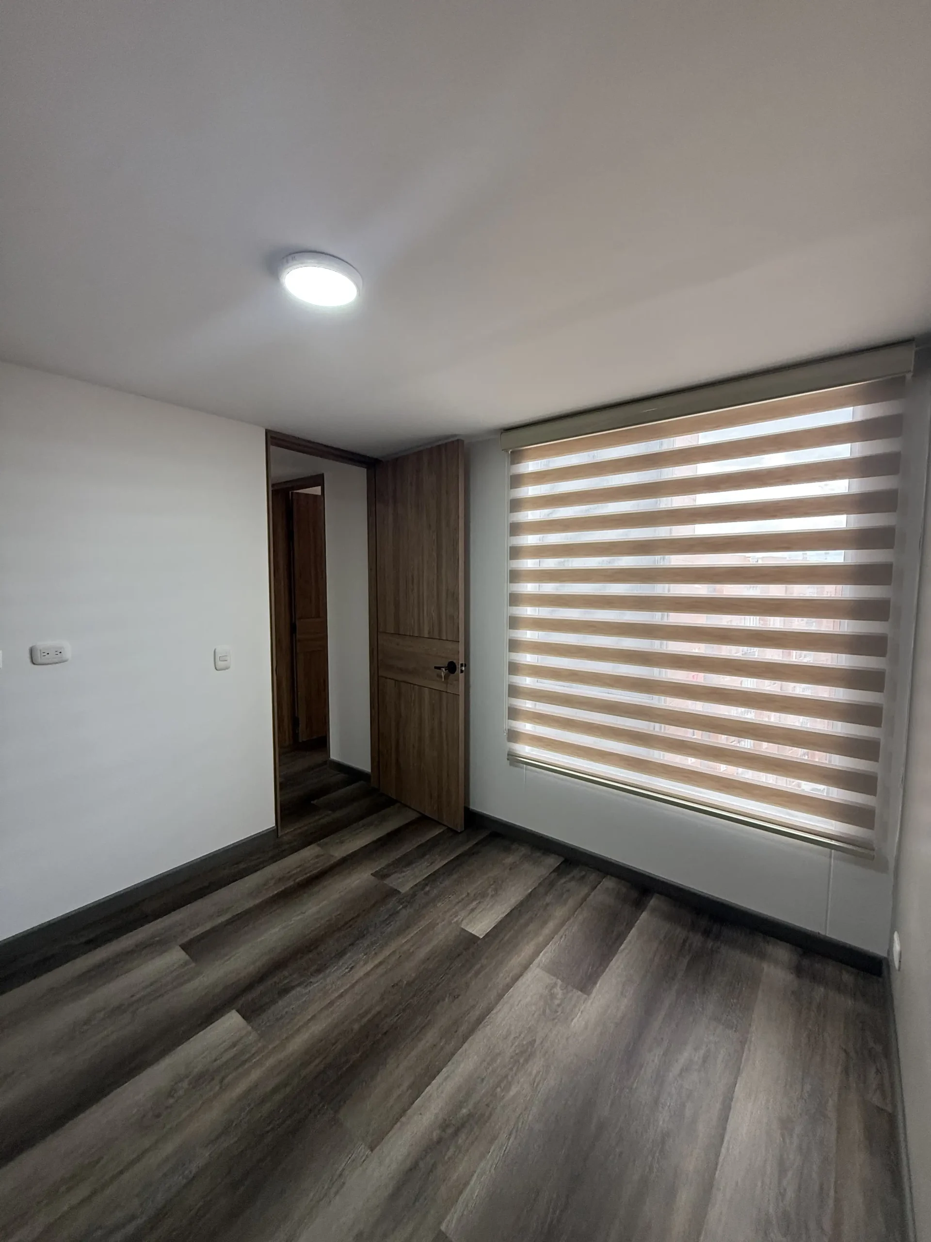 APTO CONJUNTO RESIDENCIAL LIMA MADRID - Image 7